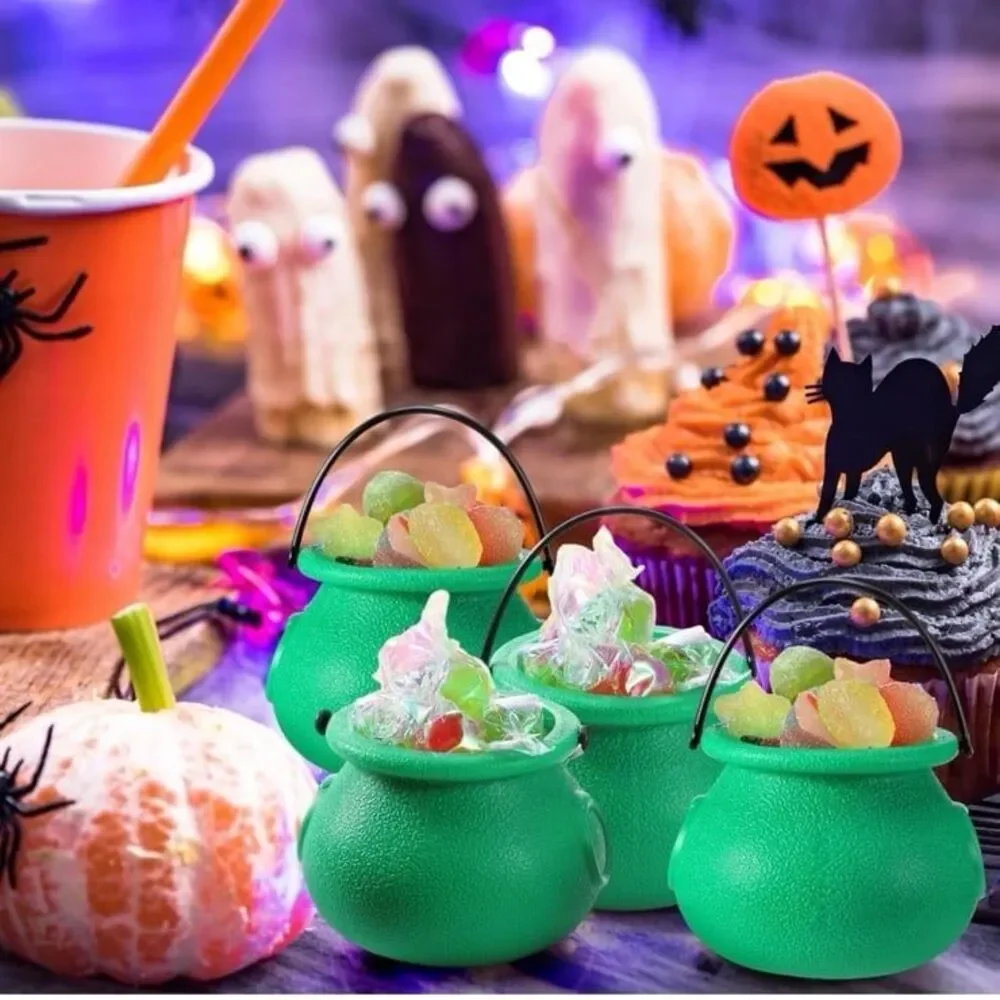 New 80‎ Pcs St Patrick Day Plastic Cauldron with Handle Witches Cauldron 80 pack